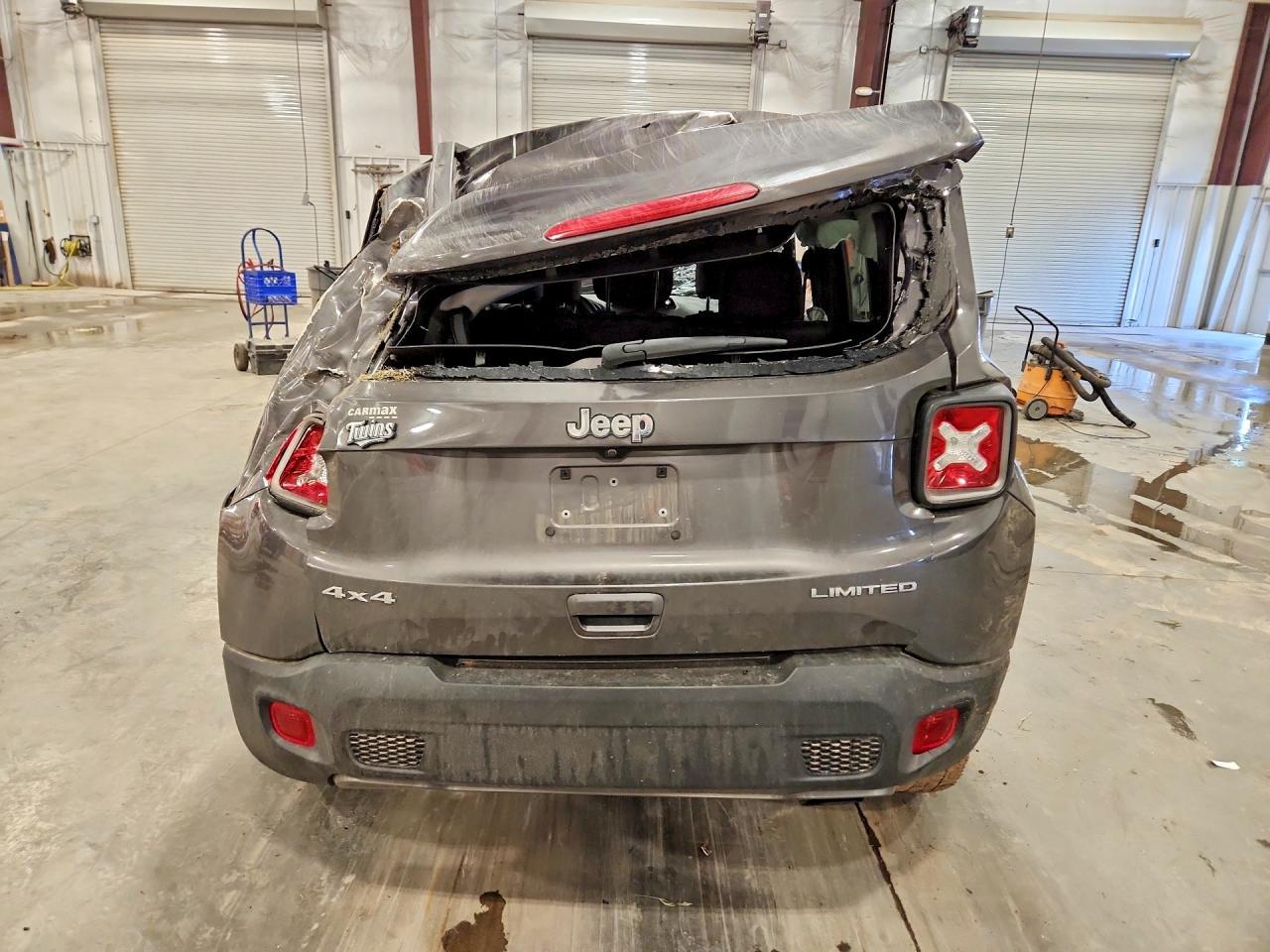 2021 Jeep Renegade Limited - Фото 6