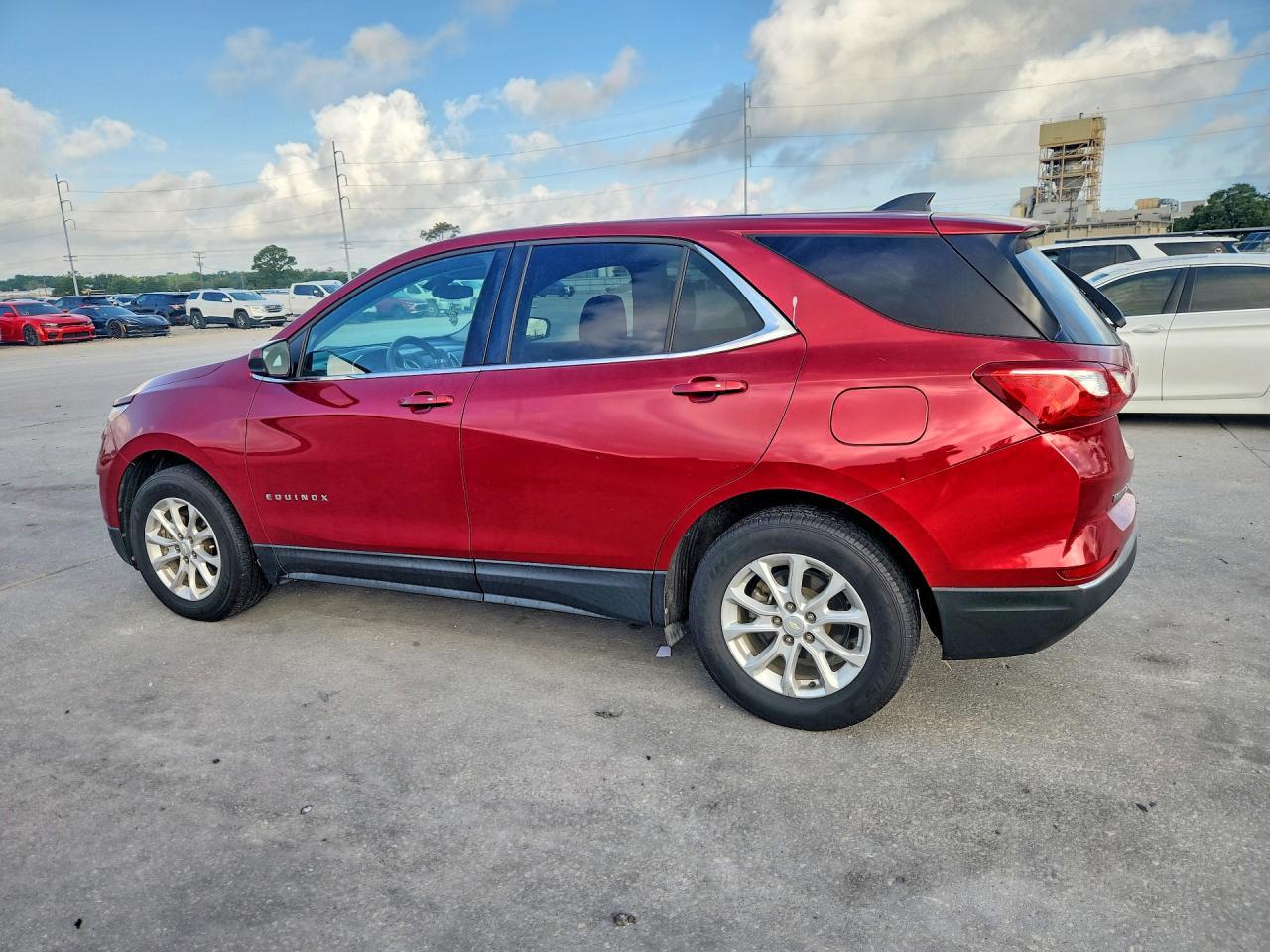 2018 Chevrolet Equinox Lt - Фото 2