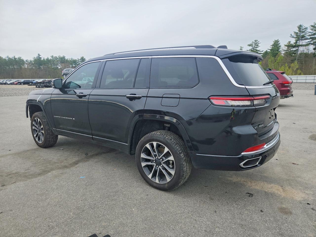 2022 Jeep Grand Cherokee L Overland - Фото 2