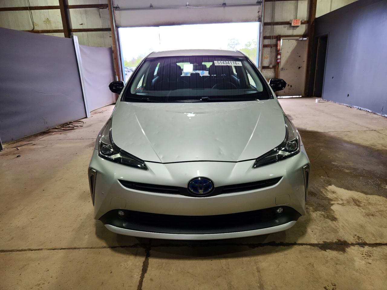 2022 Toyota Prius Le Awd-E - Фото 5