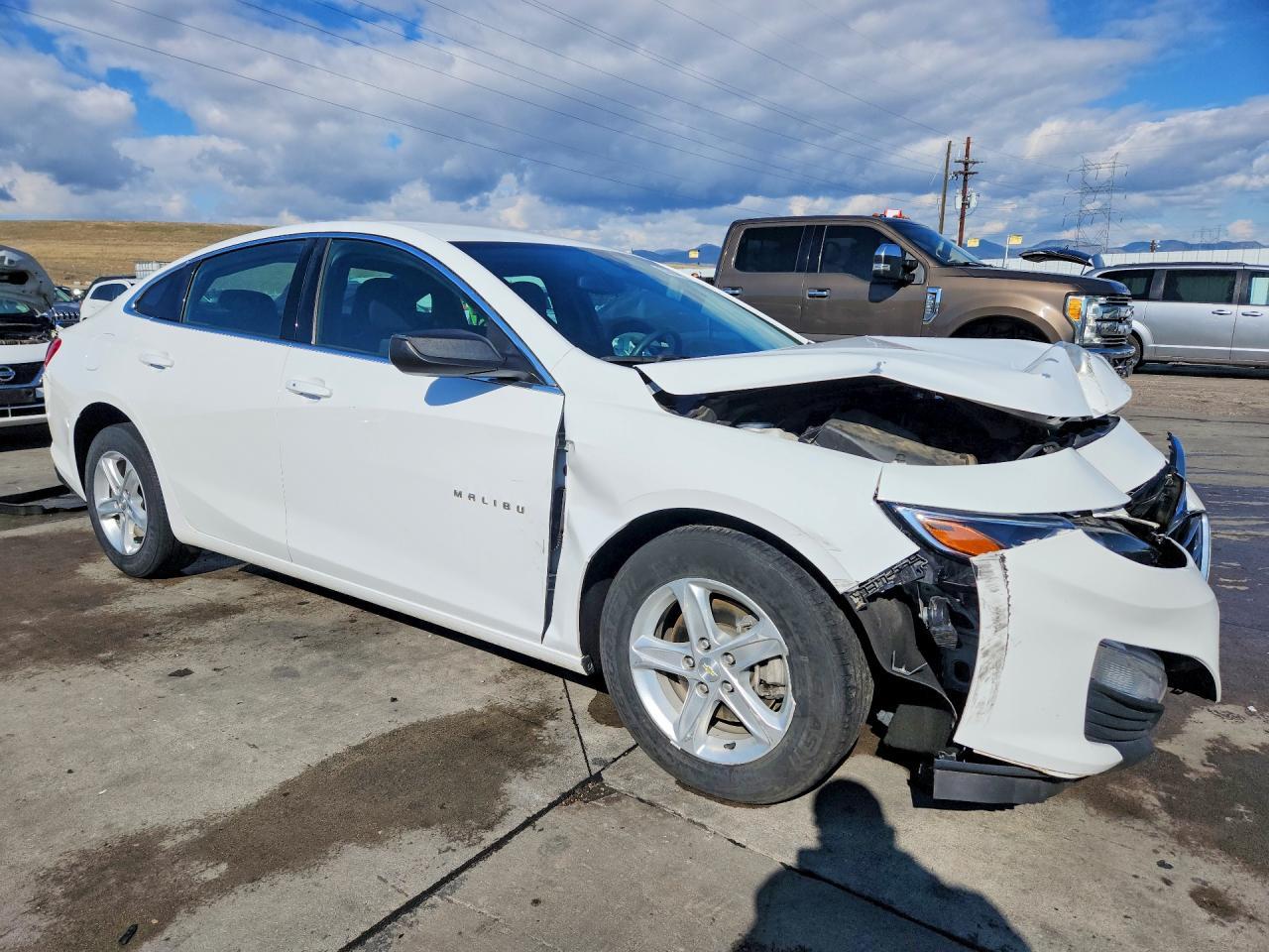 2020 Chevrolet Malibu Ls - Фото 4