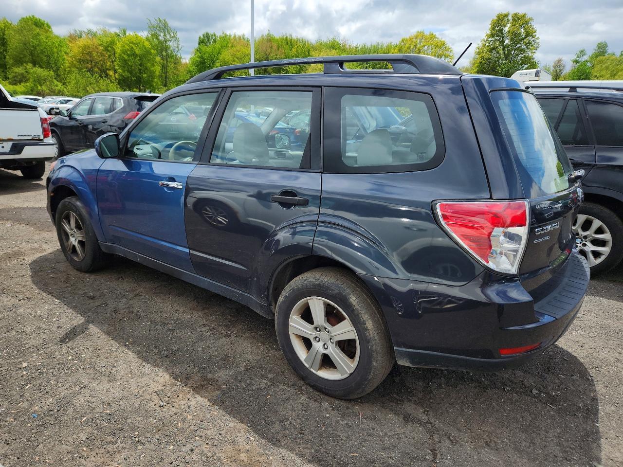 2013 Subaru Forester 2.5X - Image 2