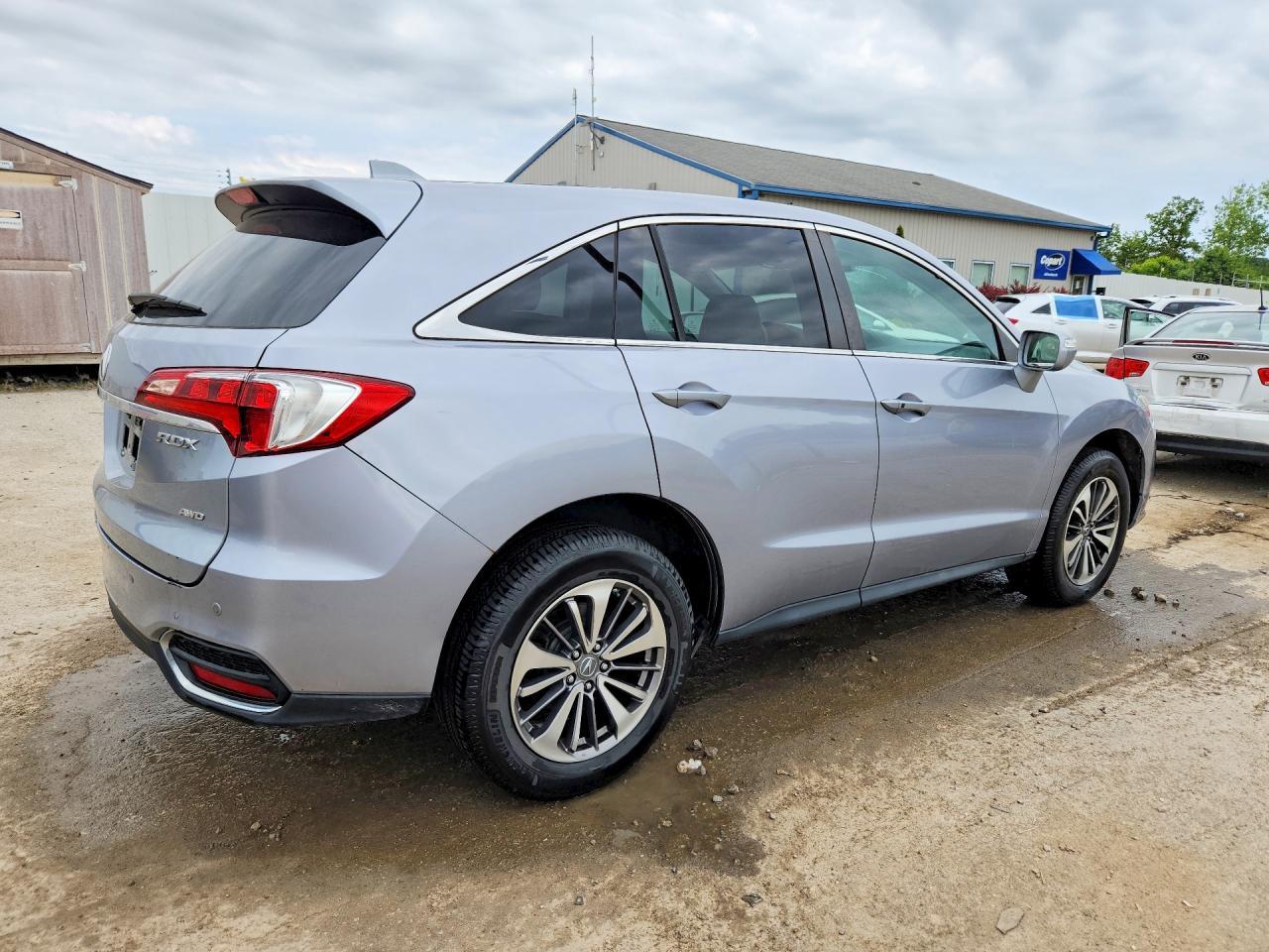 2016 Acura Rdx Advance - Image 3