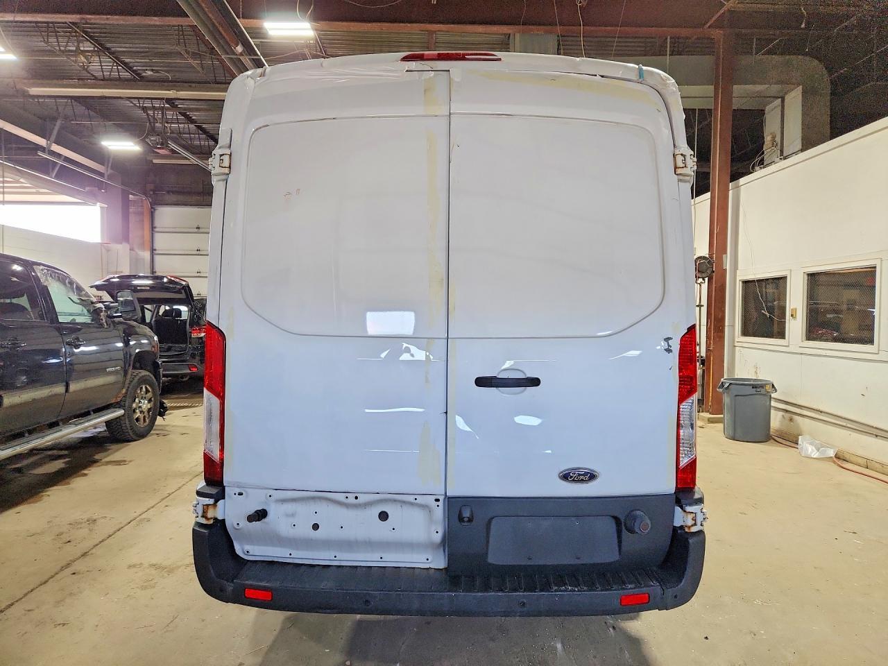 2016 Ford Transit 350 Delivery Van - Фото 6