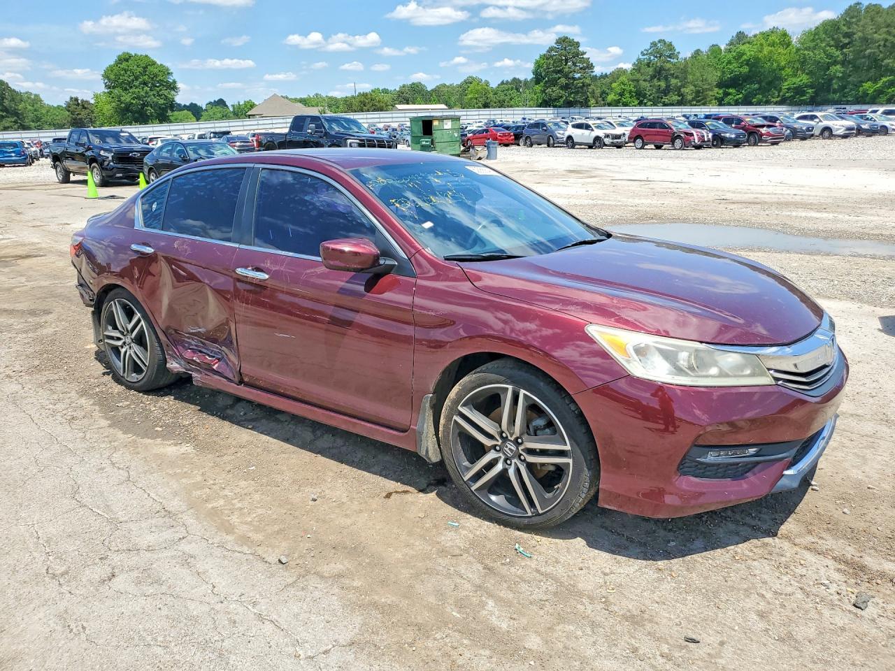 2017 Honda Accord Sport - Image 4
