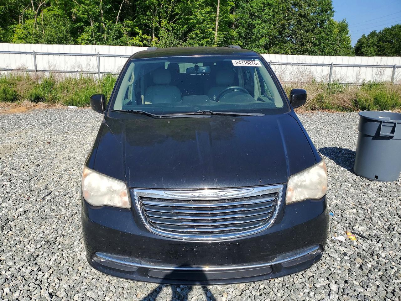 2013 Chrysler Town & Country Touring - Фото 5