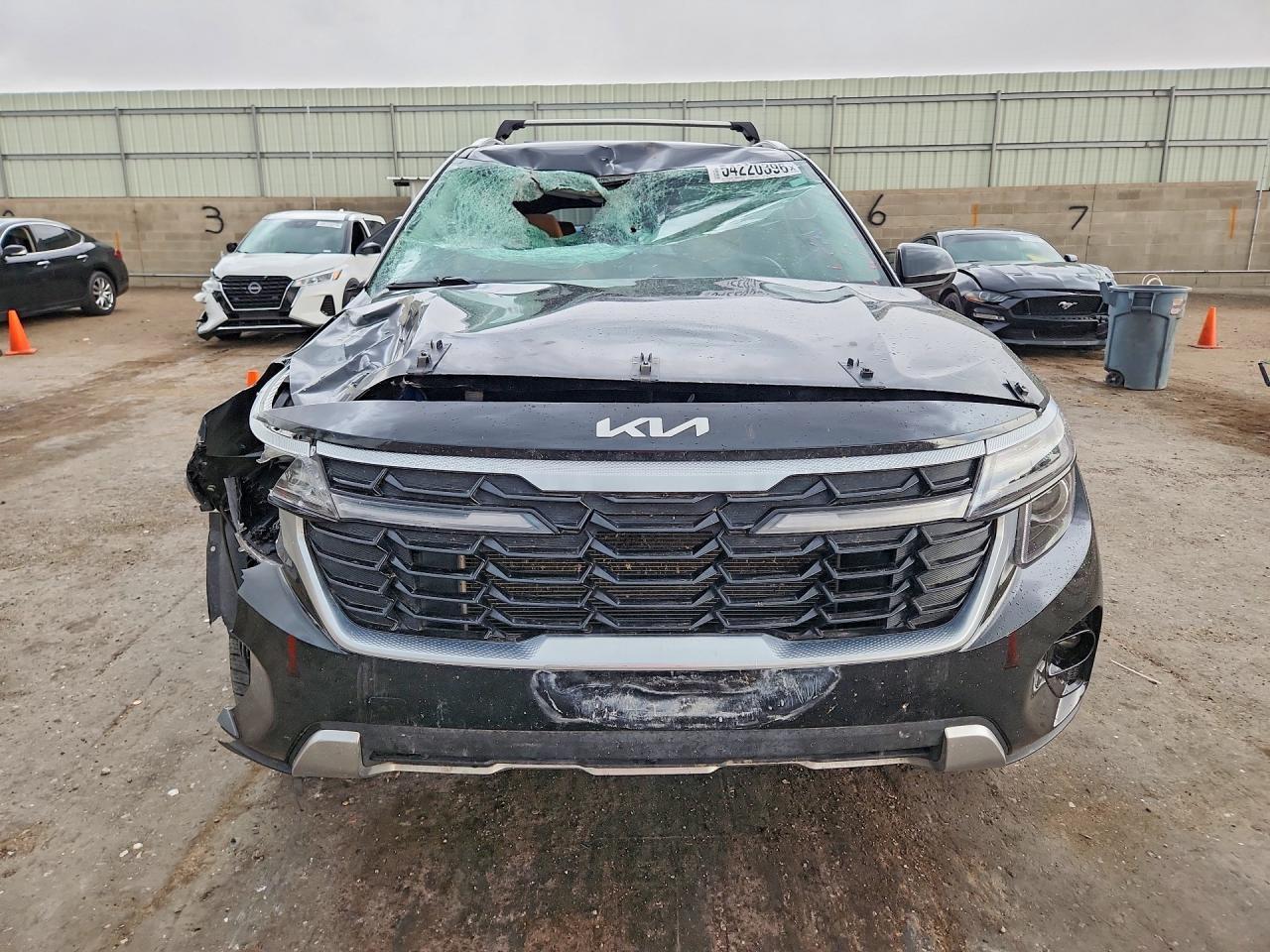 2024 Kia Seltos Ex - Image 5