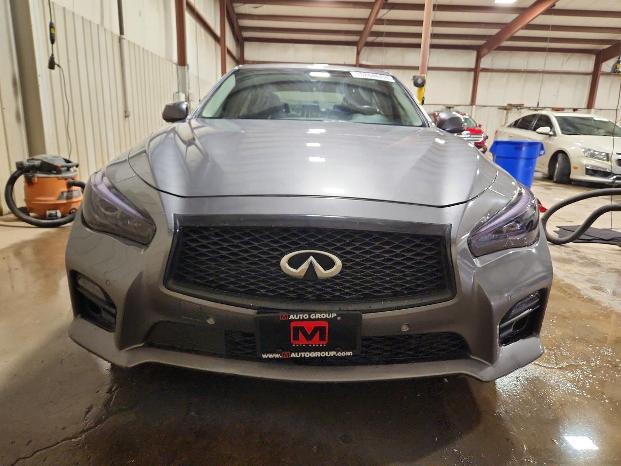 2016 Infiniti Q50 3.0T Premium - Фото 5