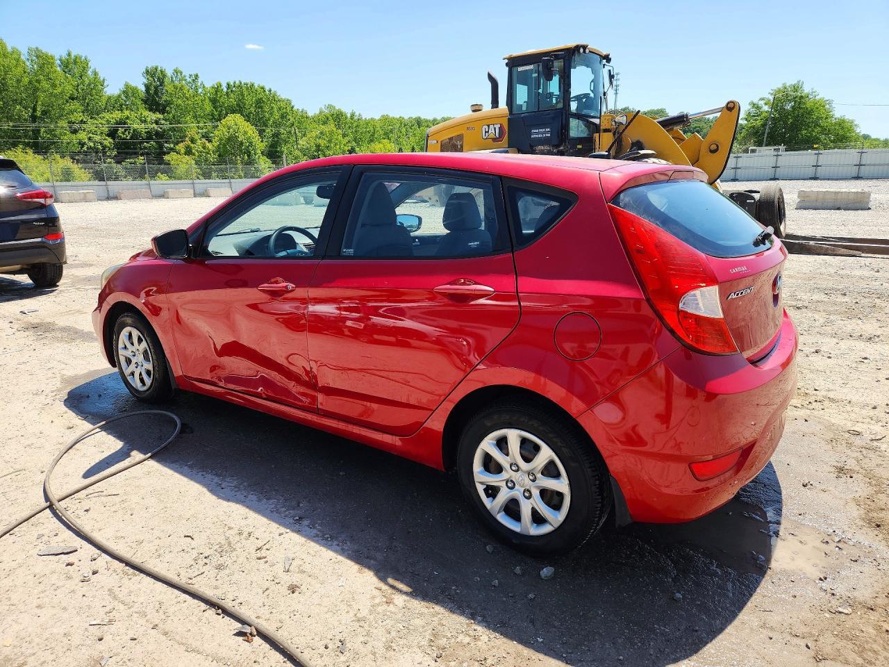 2013 Hyundai Accent Gs - Фото 2