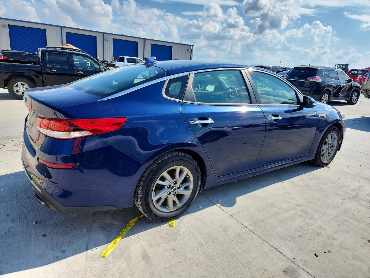 2019 Kia Optima Lx - Фото 3