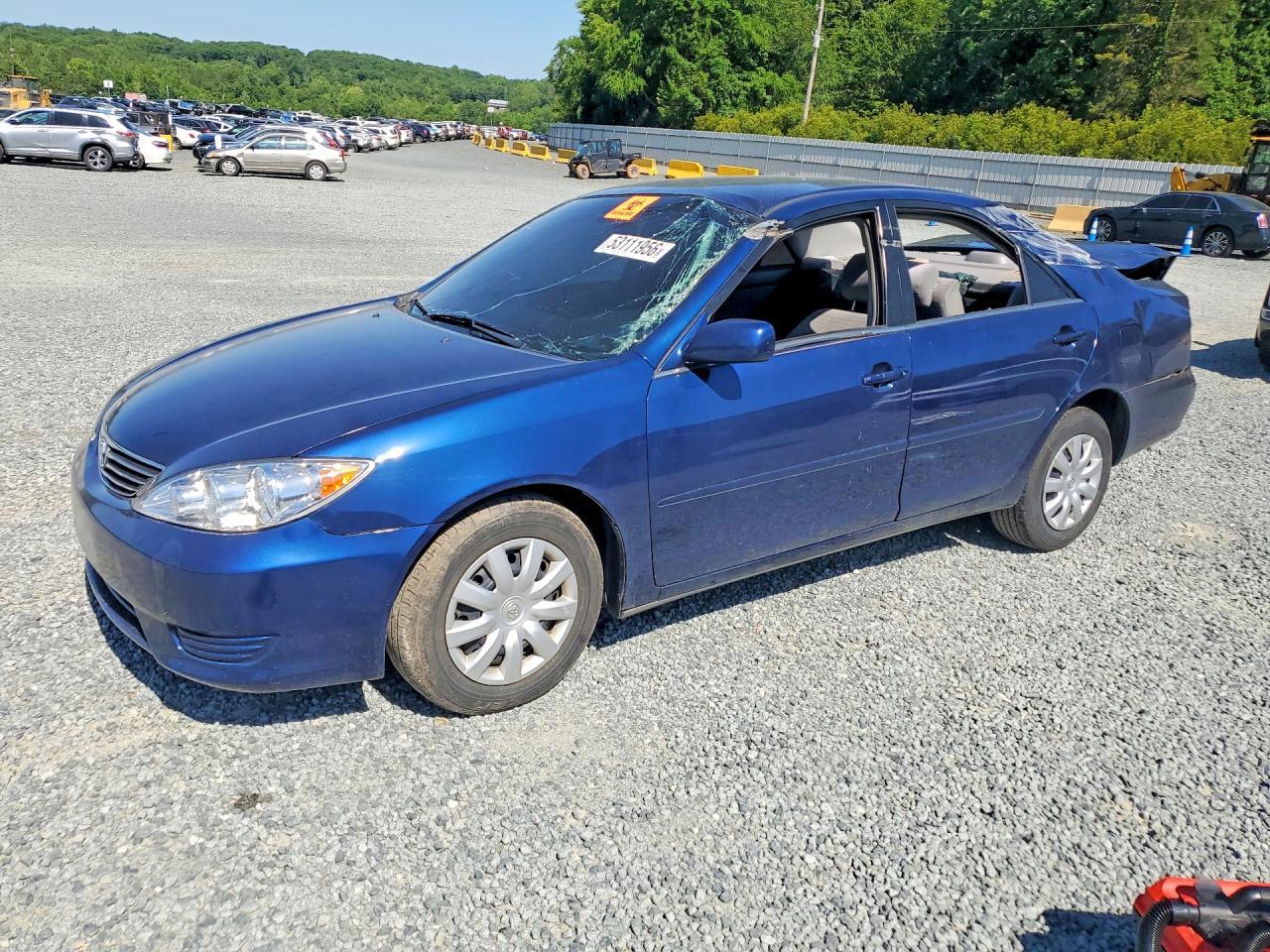 2005 Toyota Camry Le