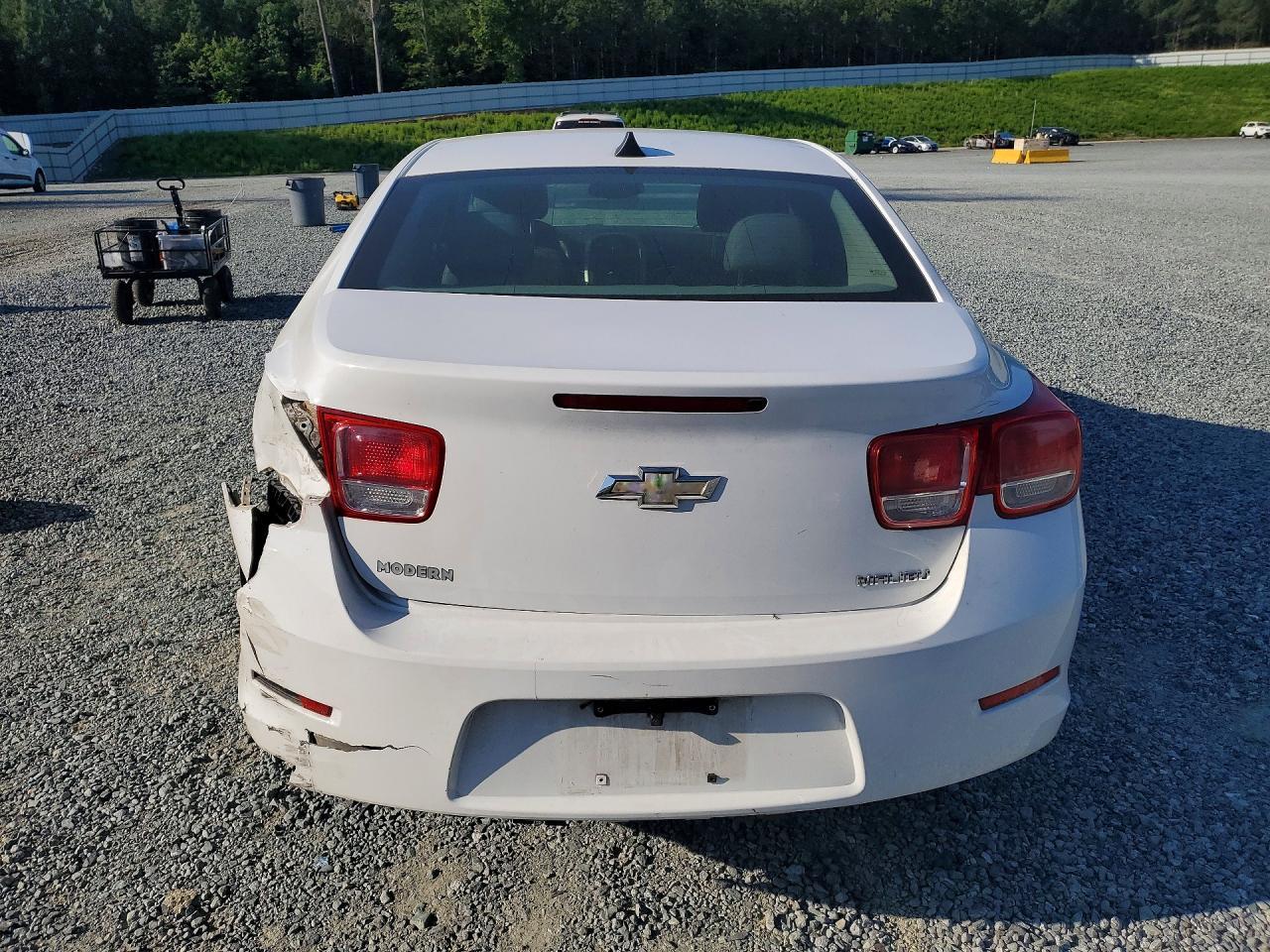 2013 Chevrolet Malibu Ls - Фото 6