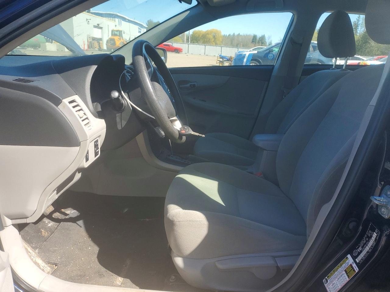 2012 Toyota Corrolla - Фото 7