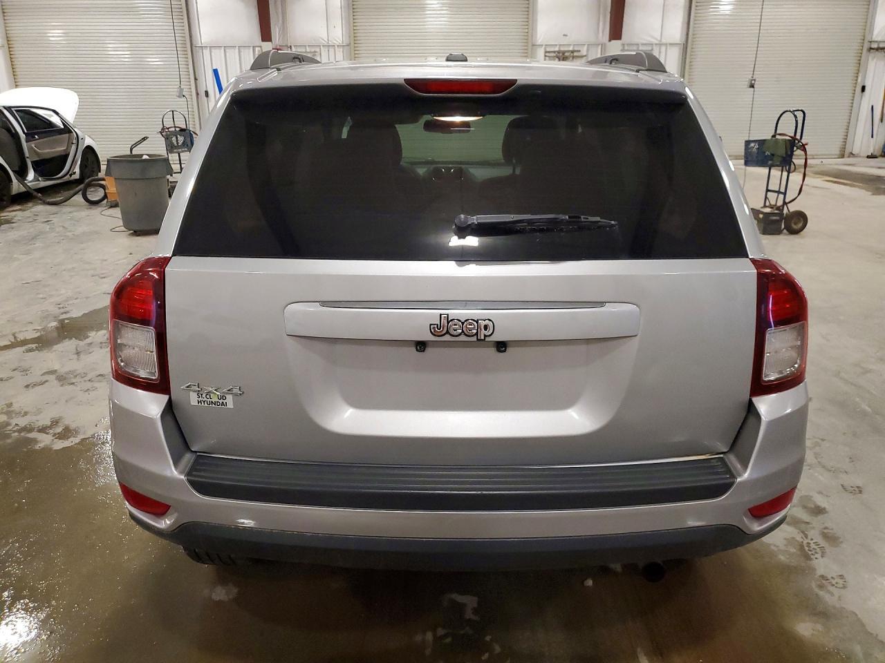 2016 Jeep Compass Sport - Фото 6