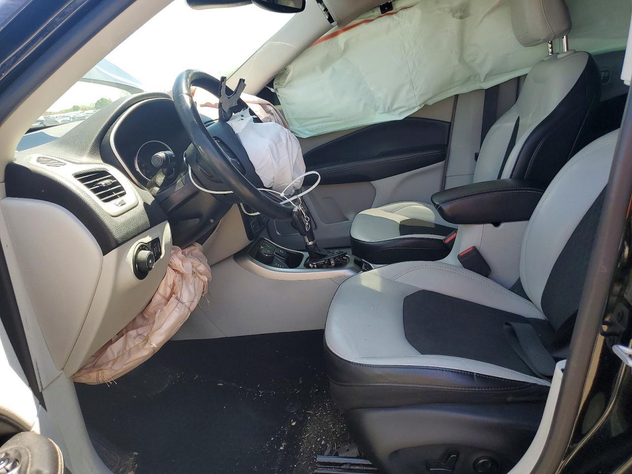 2018 Jeep Compass Latitude - Фото 7