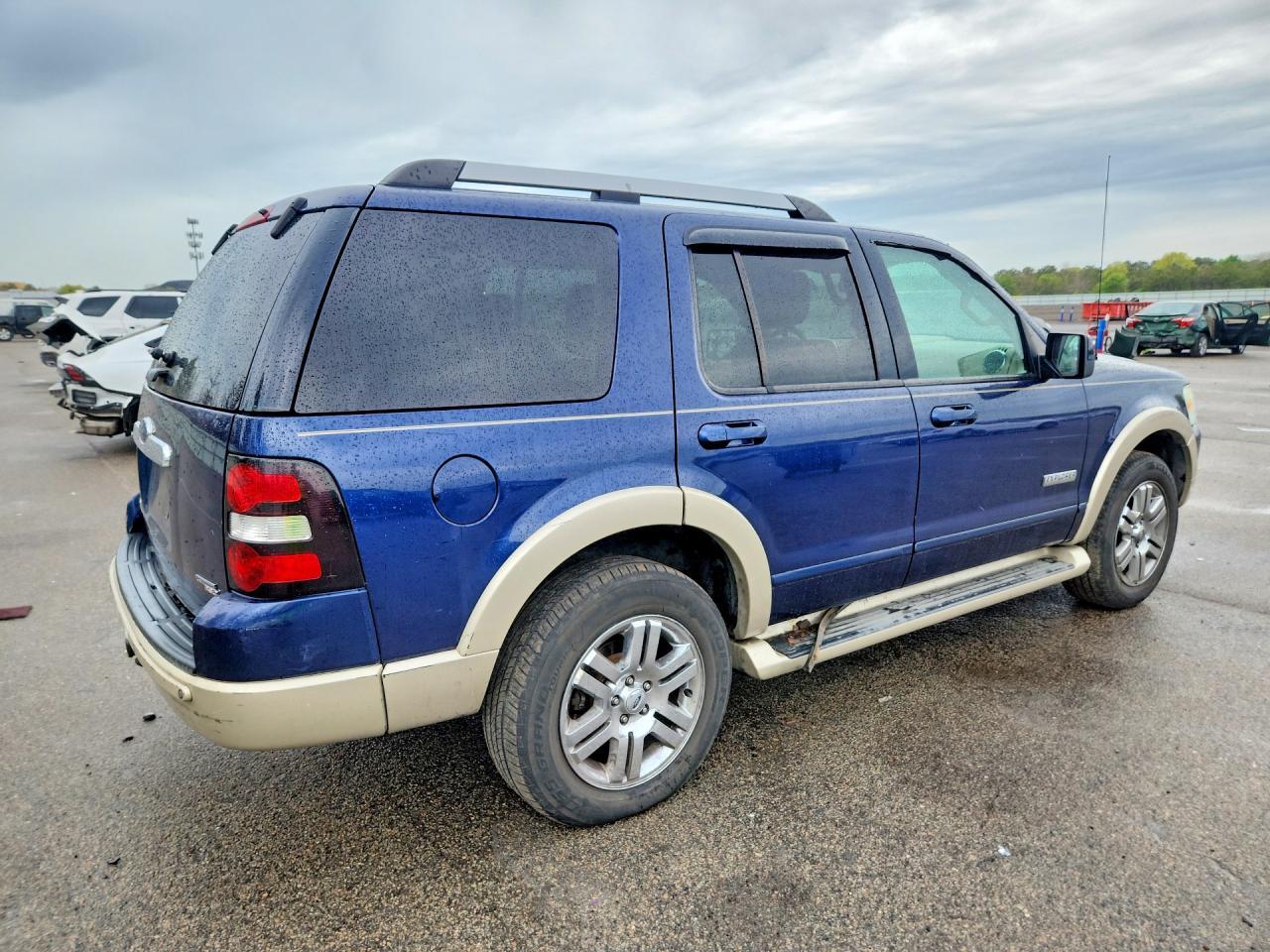 2006 Ford Explorer Eddie Bauer - Фото 3