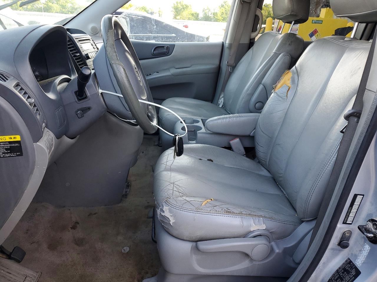 2006 Kia Sedona Lx - Фото 7