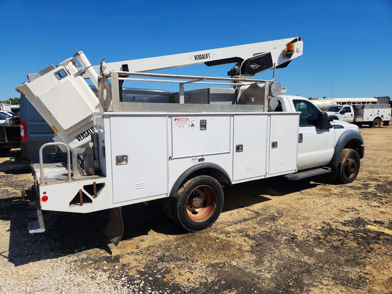 2014 Ford F450 Super Duty - Фото 3