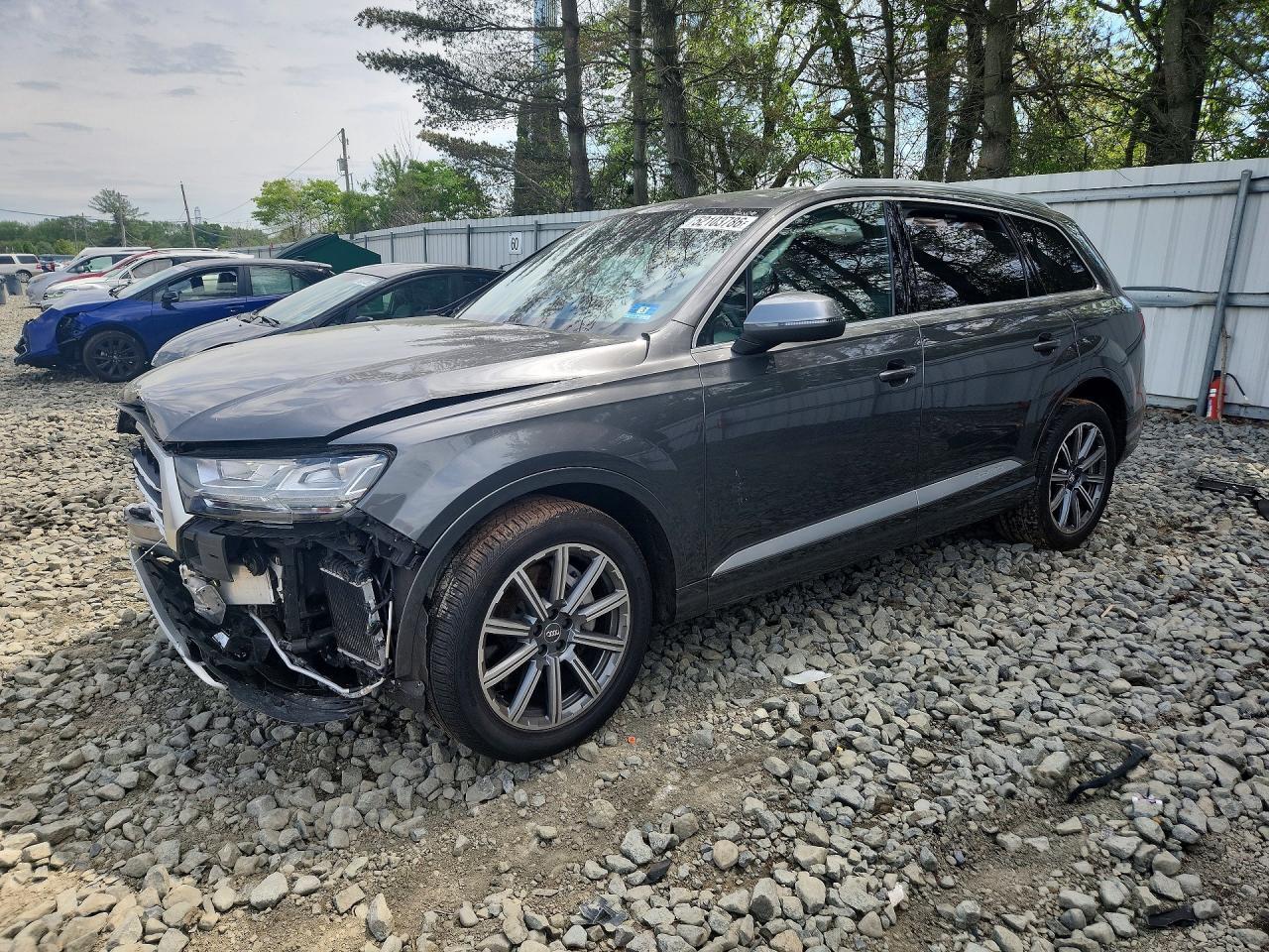 2019 Audi Q7 Premium Plus