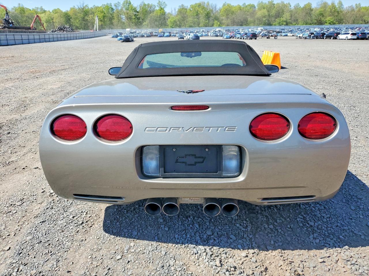 1999 Chevrolet Corvette - Фото 6