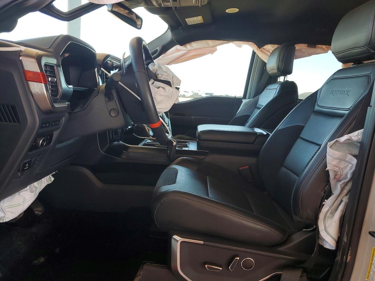2023 Ford F150 Raptor - Фото 7