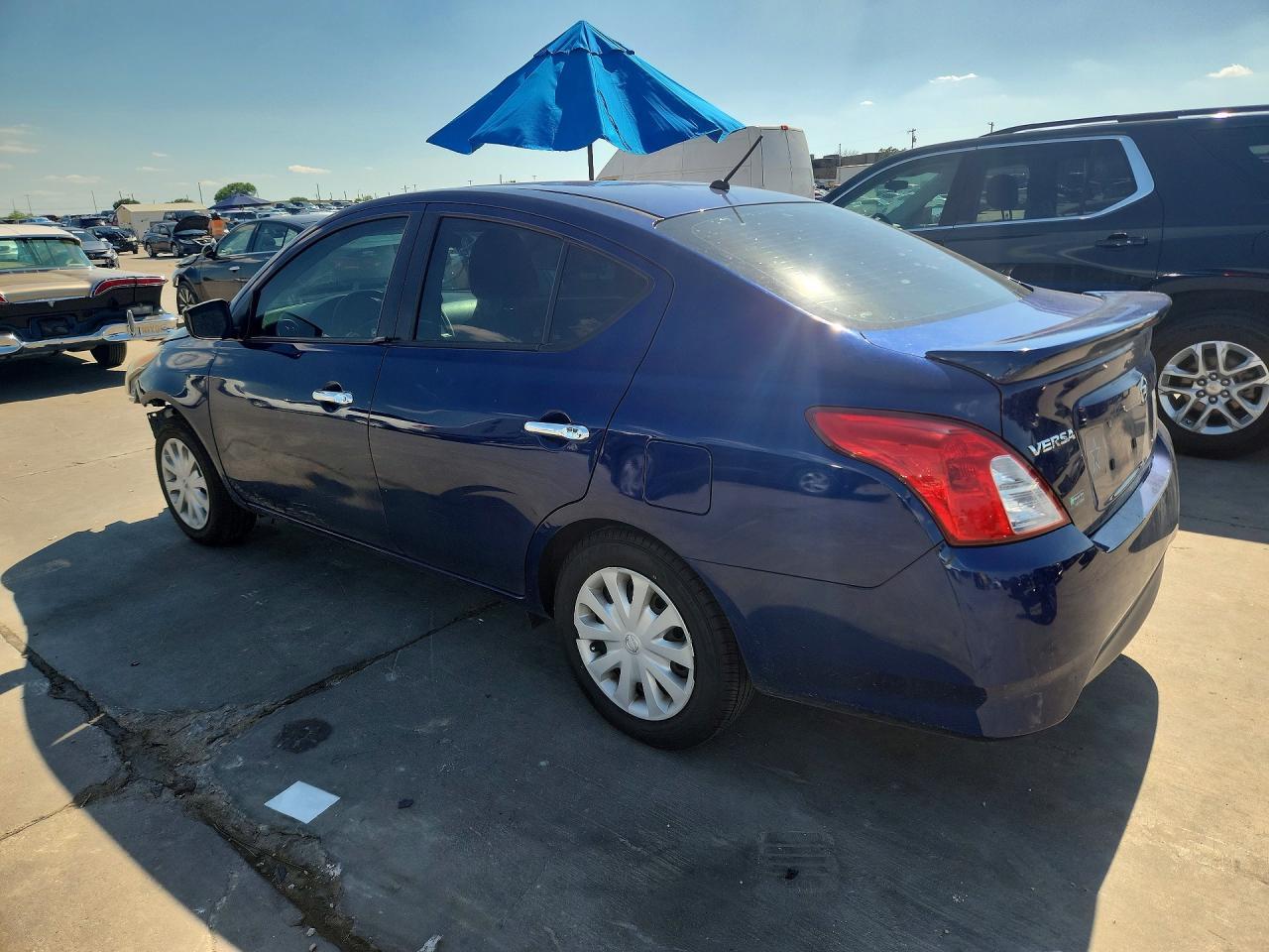 2019 Nissan Versa Sv - Фото 2