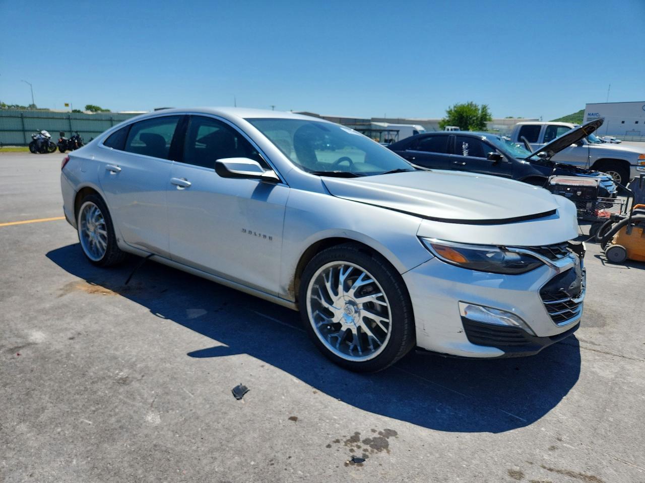 2020 Chevrolet Malibu Lt - Фото 4