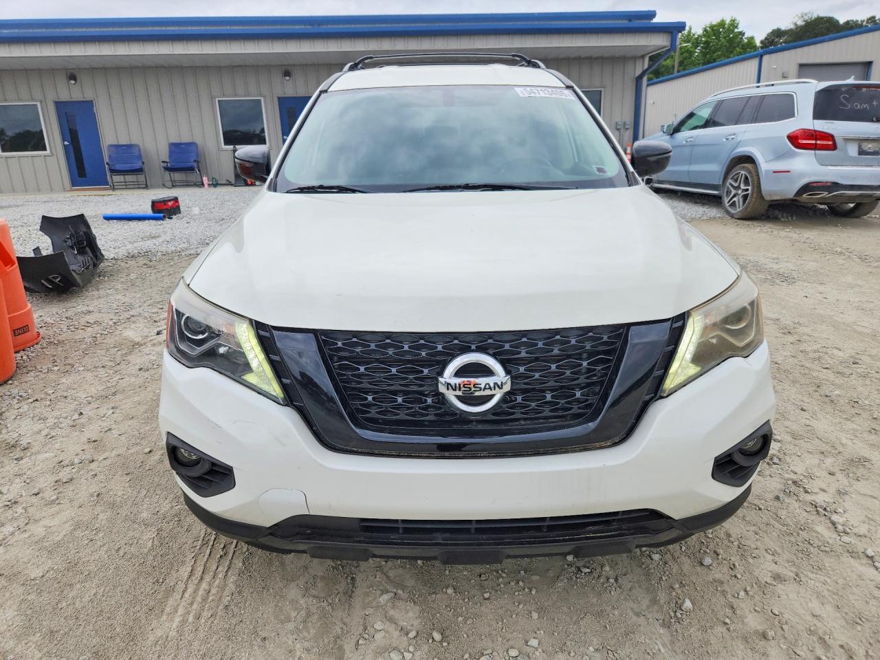 2020 Nissan Pathfinder Sv - Image 5