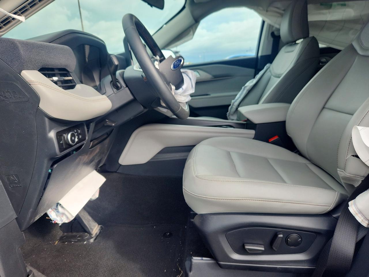 2026 Ford Explorer Active - Фото 7
