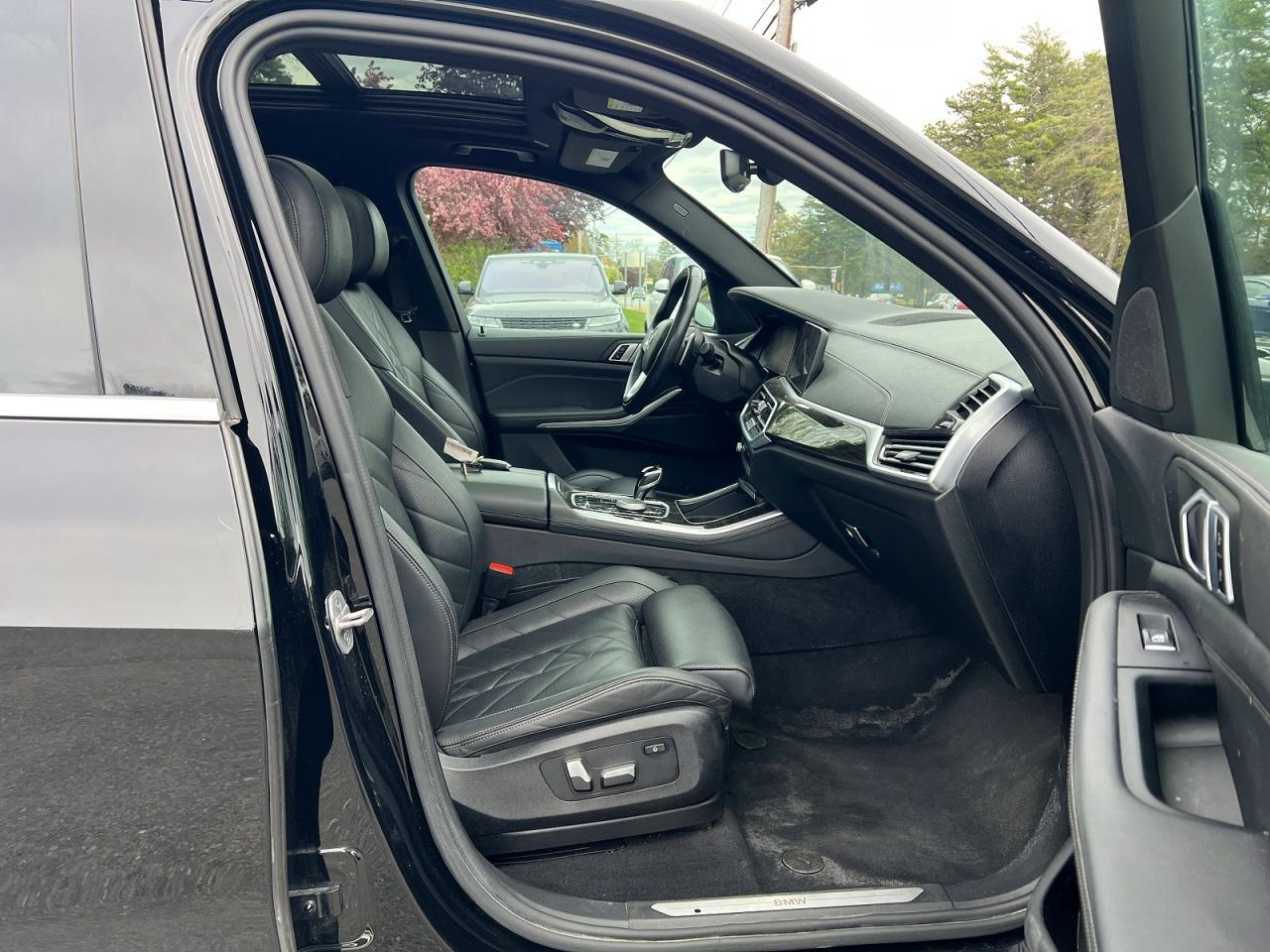 2023 BMW X5 xDrive45E - Image 5