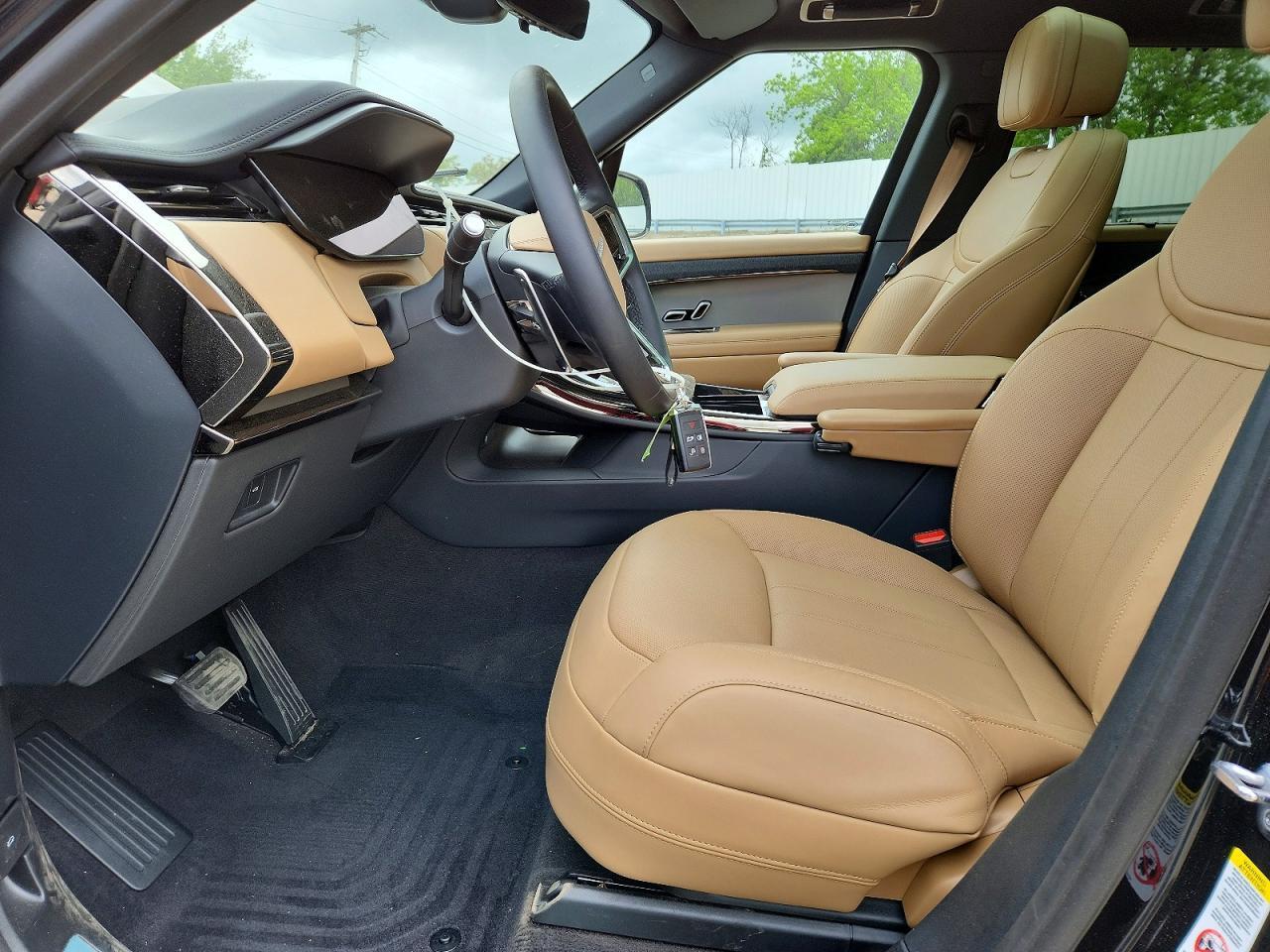 2026 Land Rover Range Rvr - Image 7