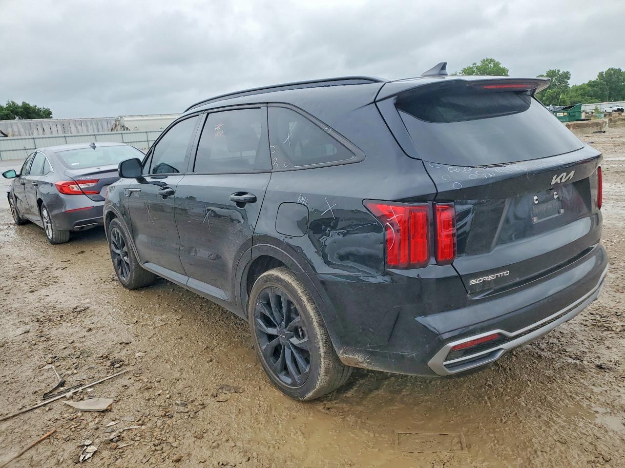 2023 Kia Sorento Sx - Image 2