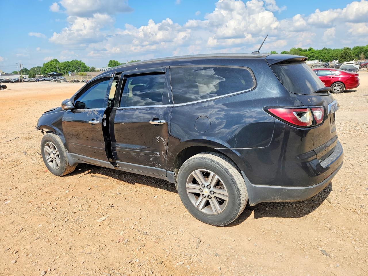 2015 Chevrolet Traverse Lt - Фото 2