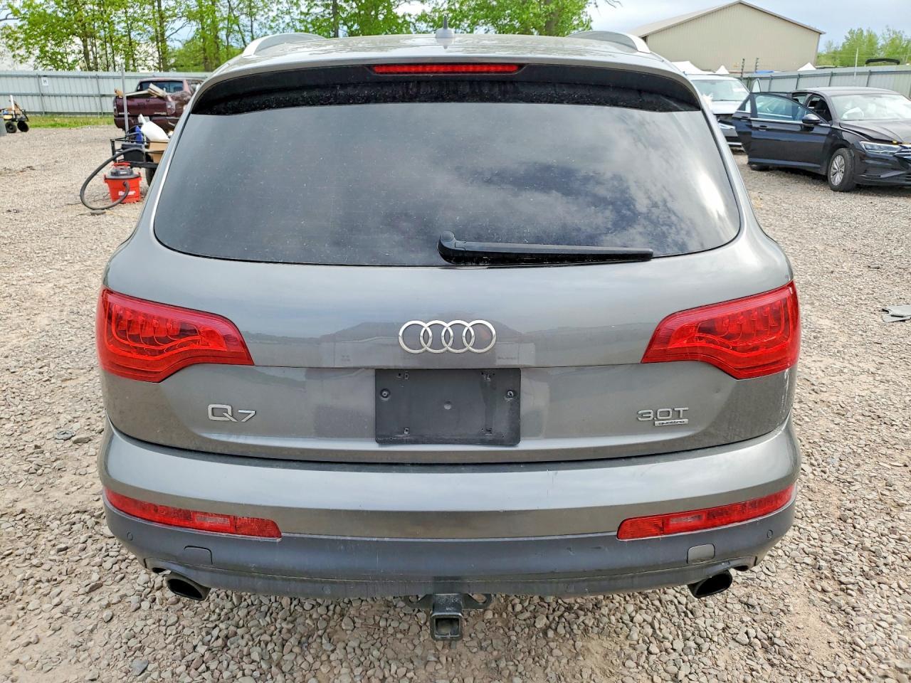 2015 Audi Q7 Premium Plus - Image 6