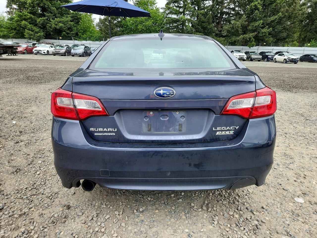 2017 Subaru Legacy 2.5I Premium - Image 6