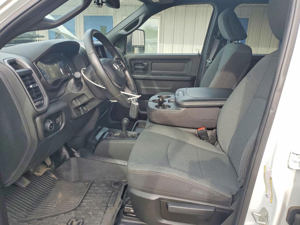2024 Ram 2500 Tradesman - Image 7