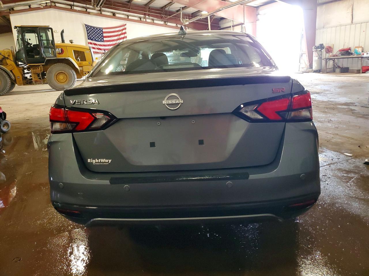 2024 Nissan Versa Sr - Фото 6