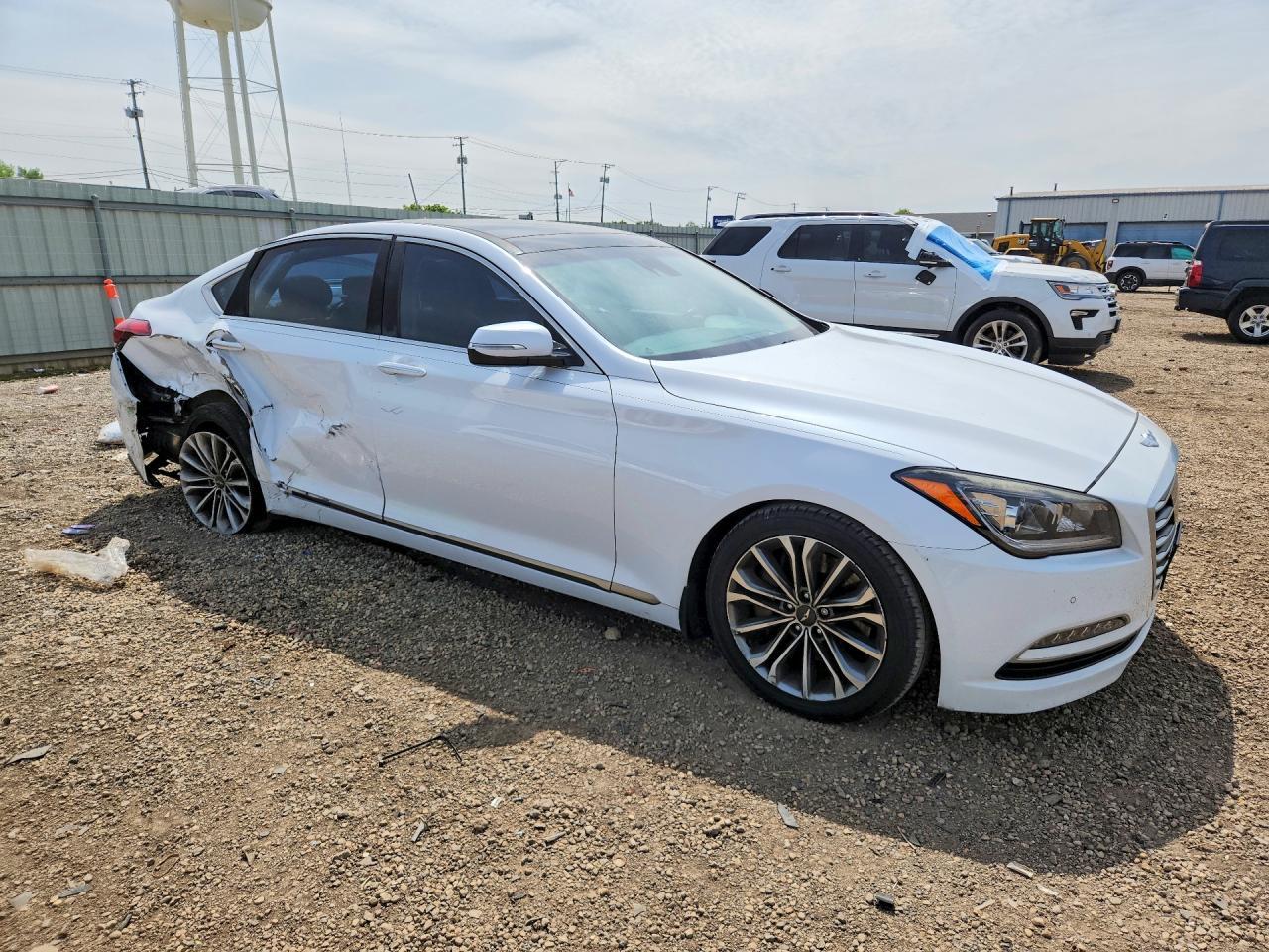 2015 Hyundai Genesis 3.8L - Фото 4