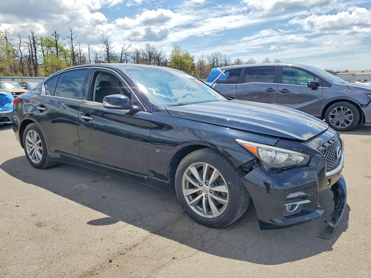 2015 Infiniti Q50 Base - Фото 4