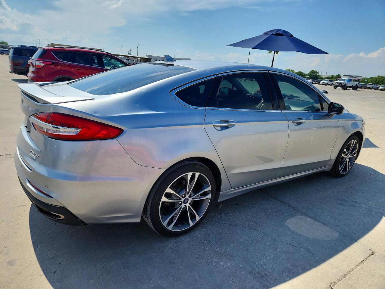 2020 Ford Fusion Titanium - Фото 3