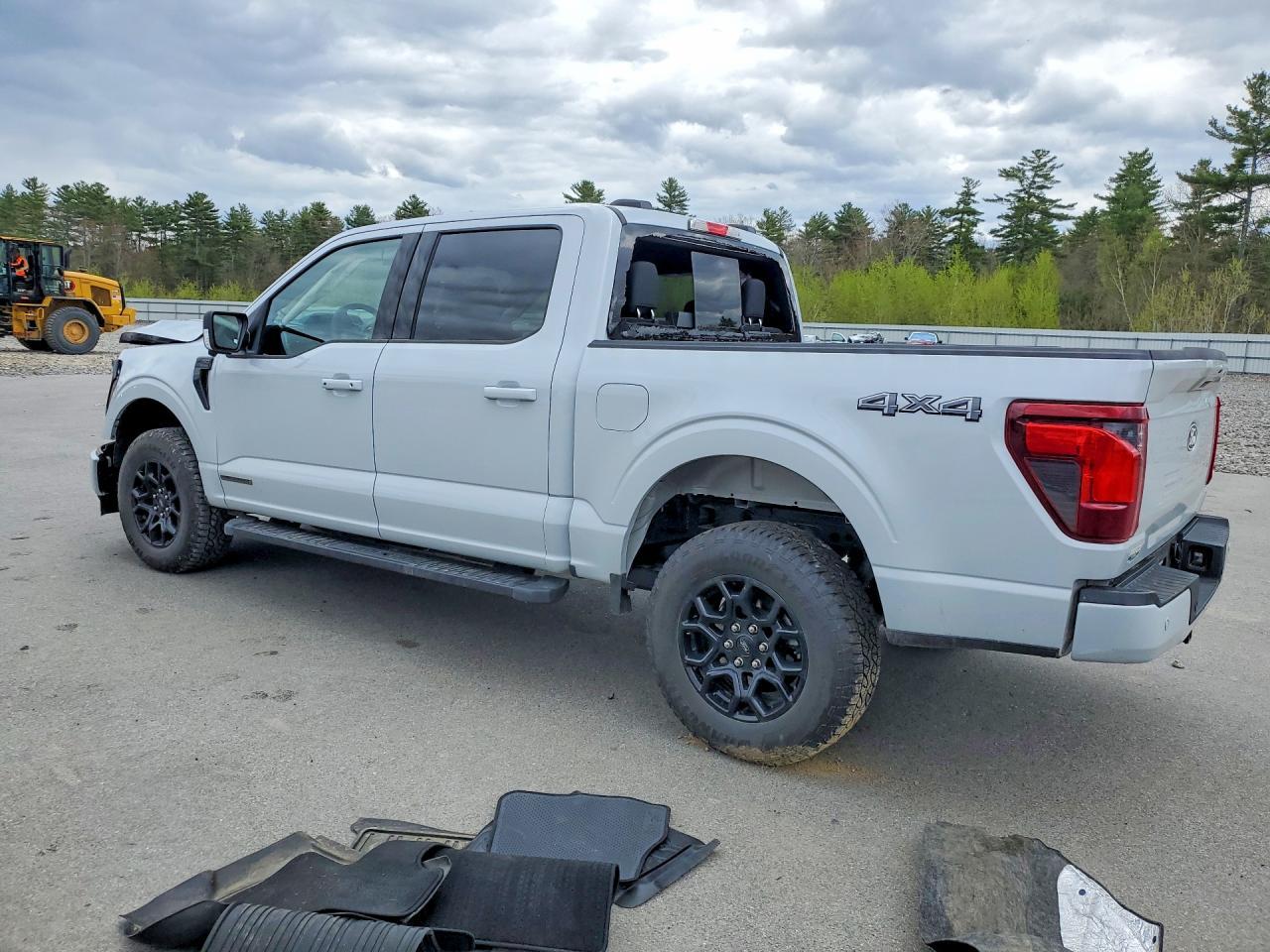 2025 Ford F150 Xlt - Фото 2