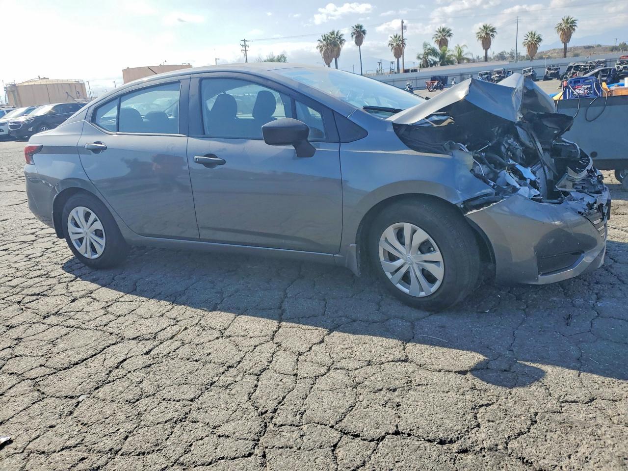2025 Nissan Versa S - Фото 4