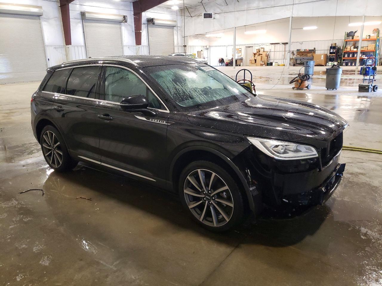2020 Lincoln Corsair Reserve - Image 4