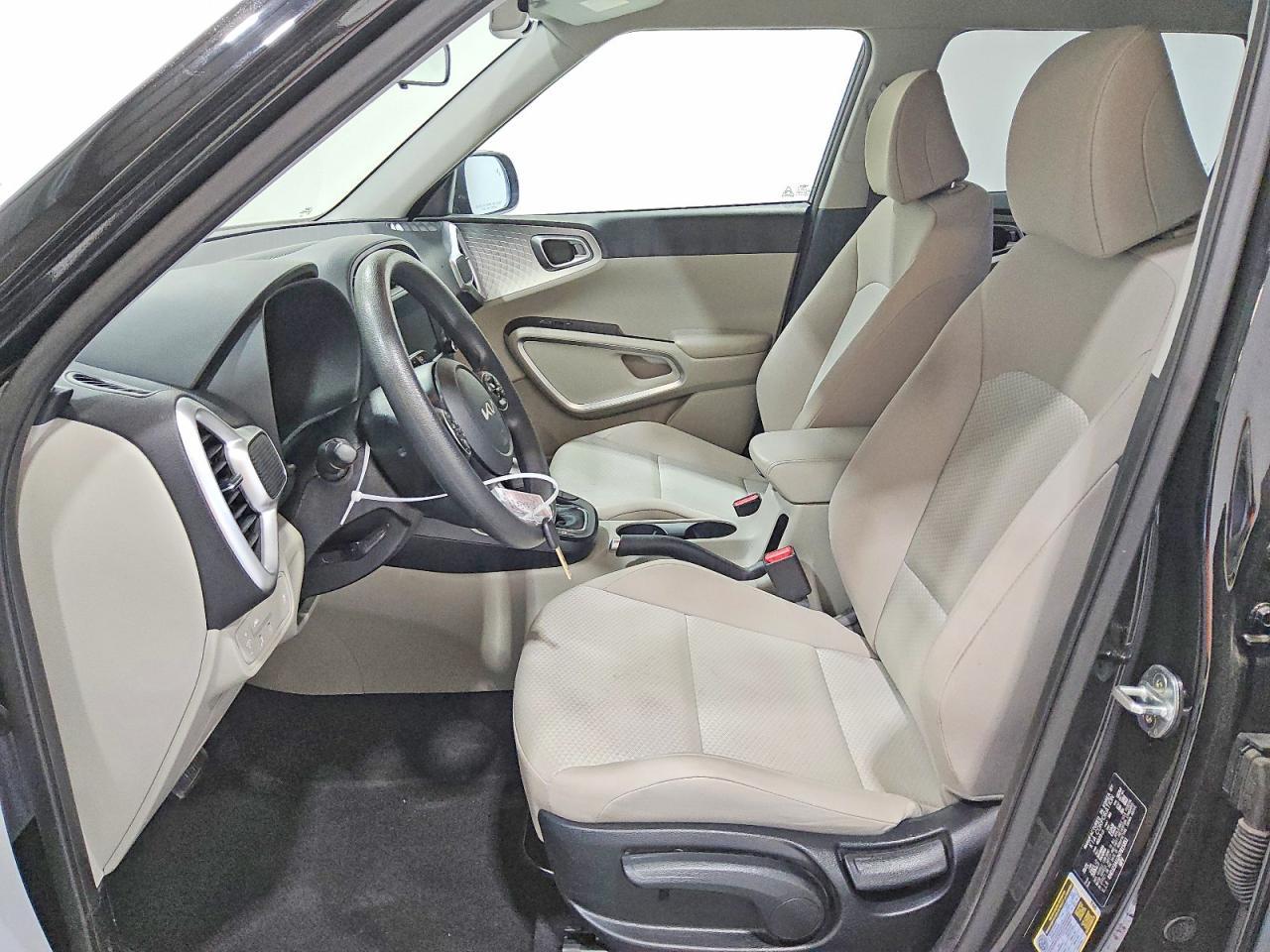2022 Kia Soul Lx - Image 7