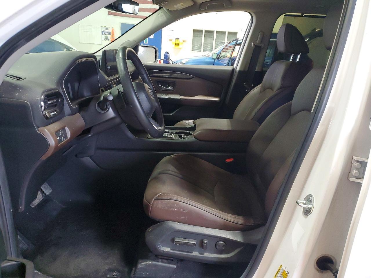 2025 Honda Pilot Elite - Фото 7
