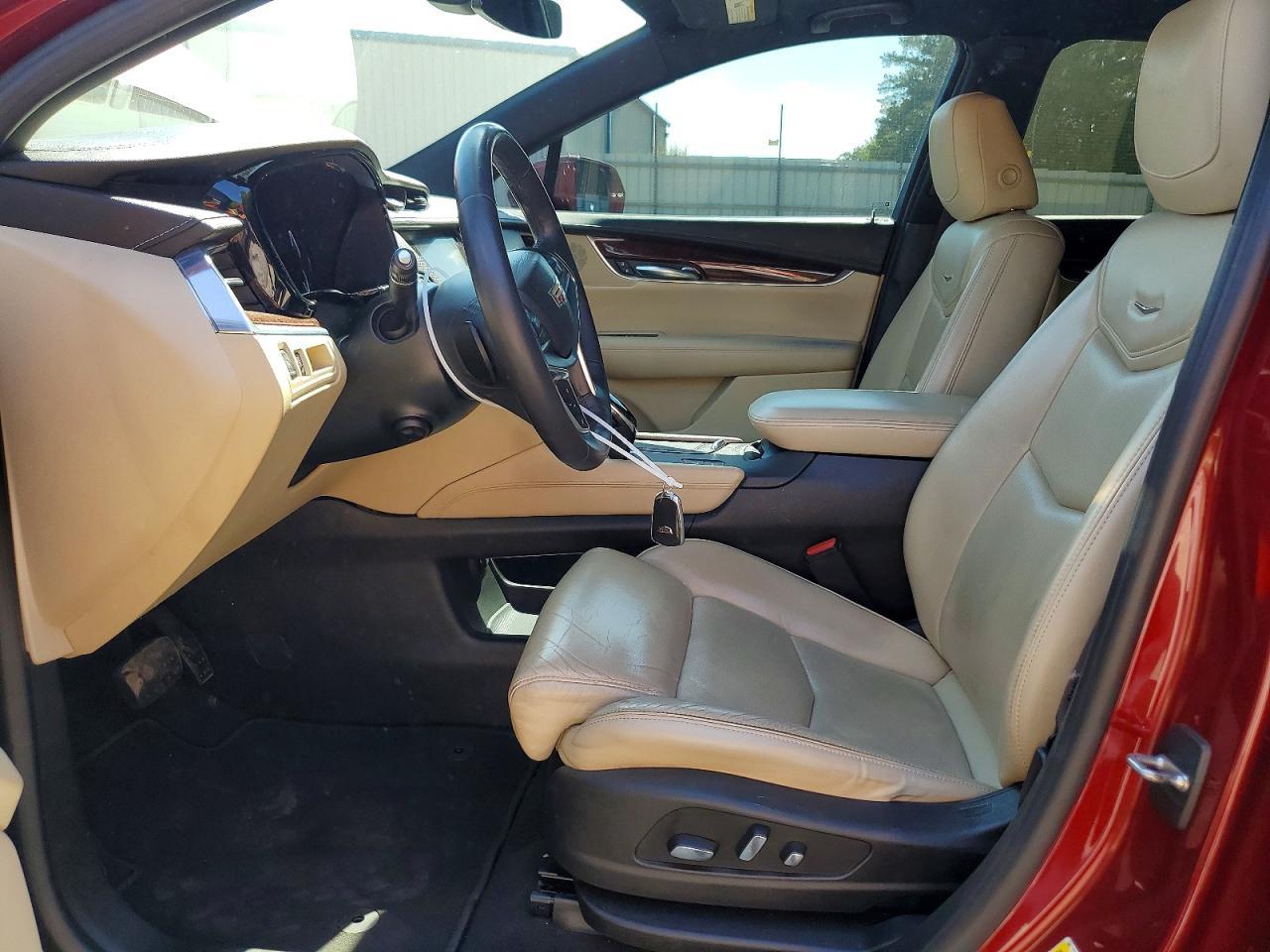 2017 Cadillac Xt5 Premium Luxury - Image 7