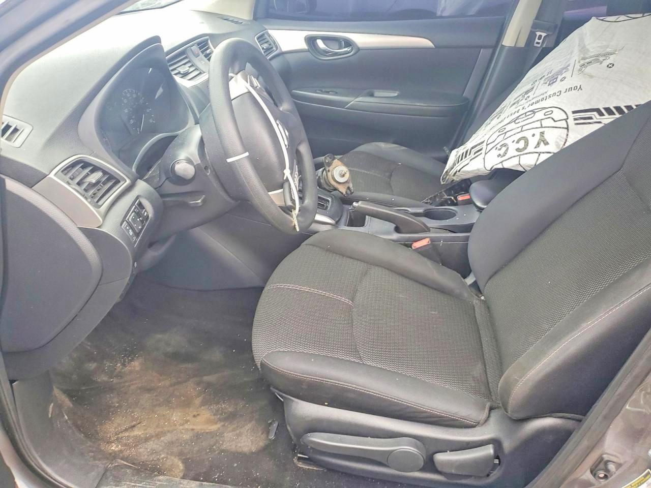 2017 Nissan Sentra S - Image 7