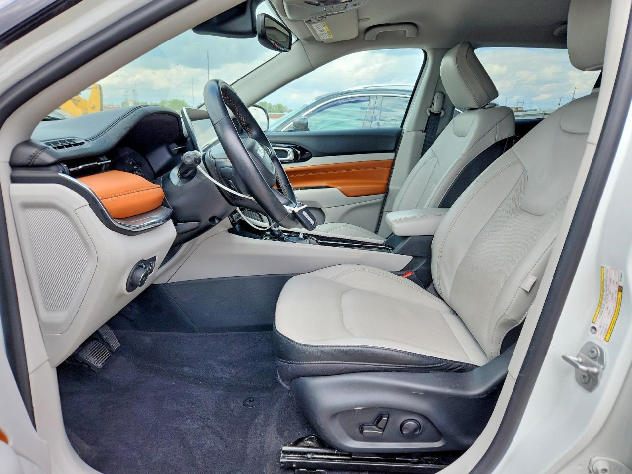 2022 Jeep Compass - Фото 7