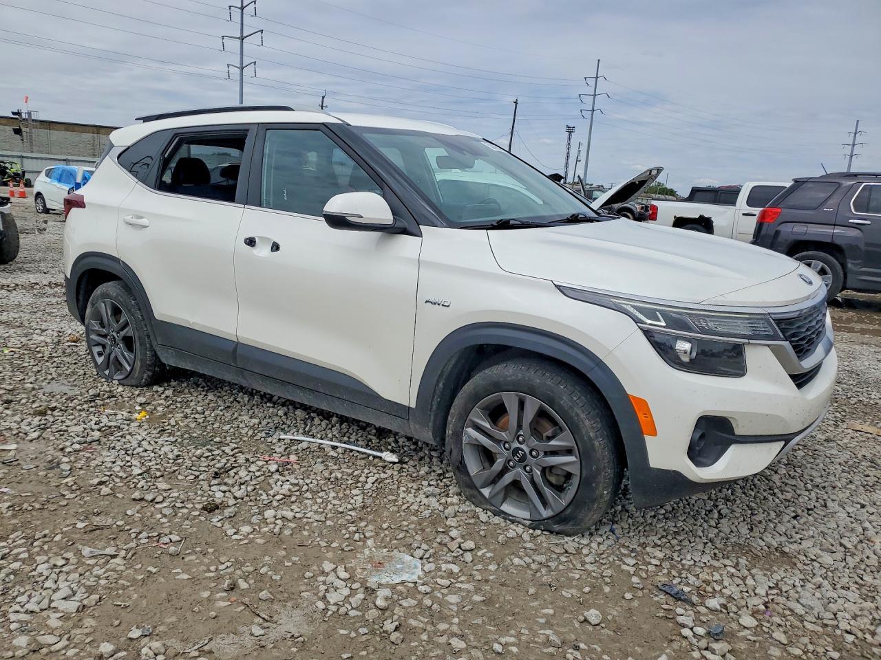 2021 Kia Seltos S - Фото 4