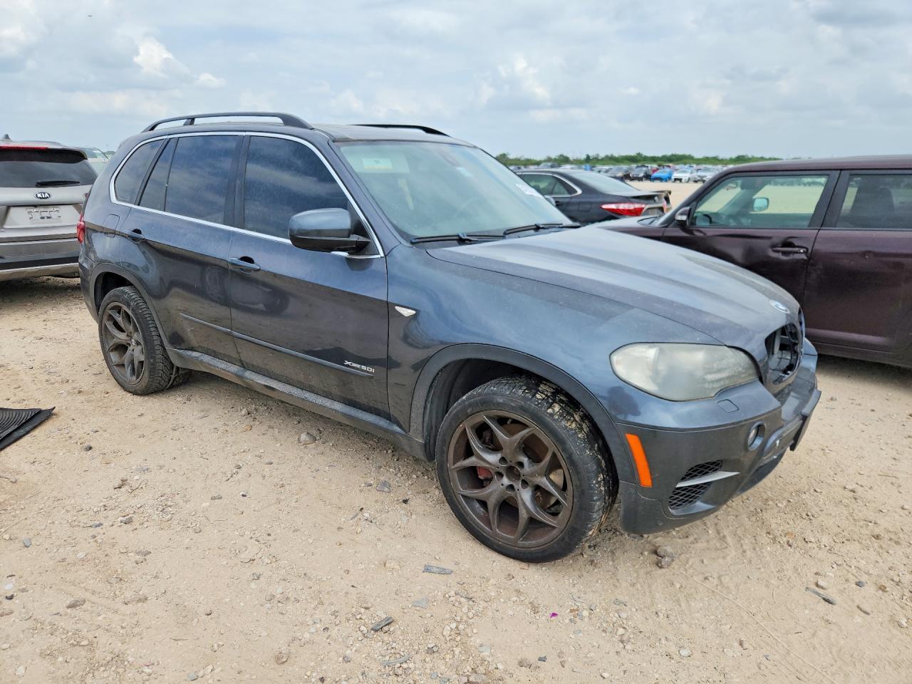 2011 BMW X5 xDrive50I - Image 4